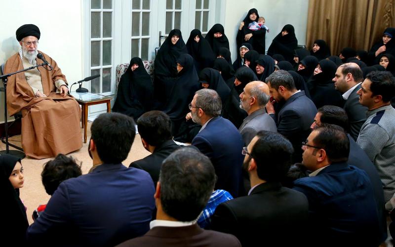 Discours du Guide suprême lors d'une réunion avec les familles des martyrs