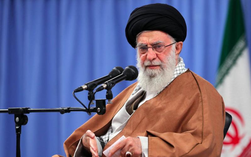 Imam Khamenei : la République islamique a fermé la porte aux infiltrations politiques des États-Unis en Iran