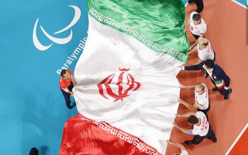 Message de remerciement de l'imam Khamenei aux athlètes paralympiques iraniens: