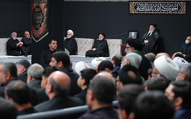 Photos : L'Imam Khamenei a assisté à la cinquième cérémonie de deuil de Muharram 2023